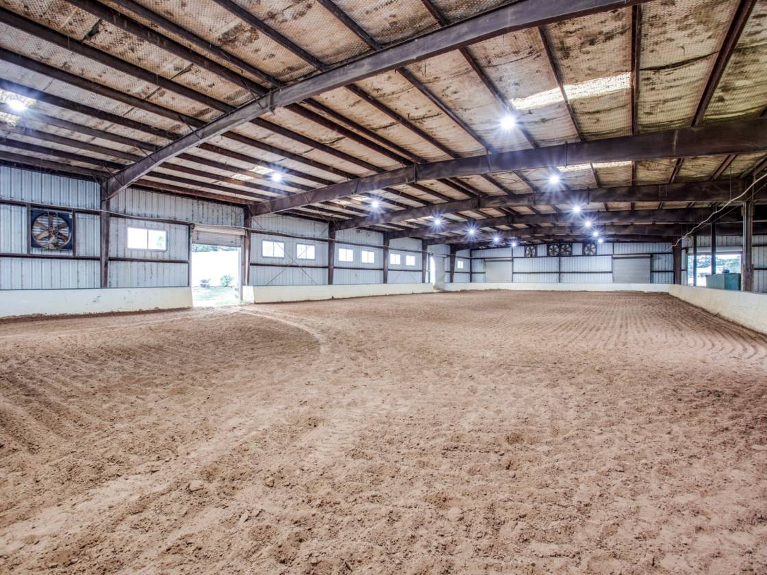 102 Horse Stalls Training Facility on 42 Acres with... Aubrey