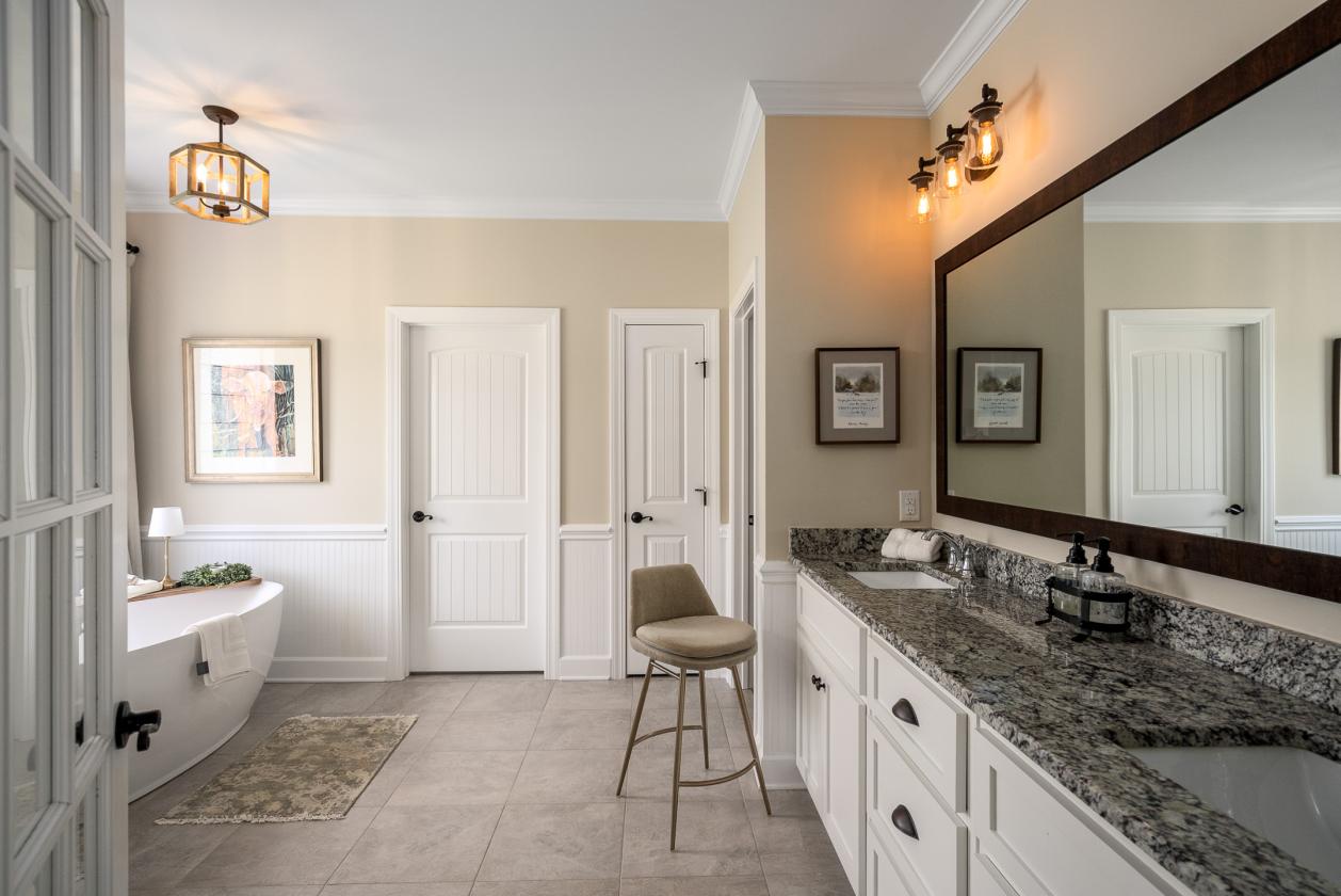 Kalista Manor South ~ Turn-Key Equestrian Estate - photo 11