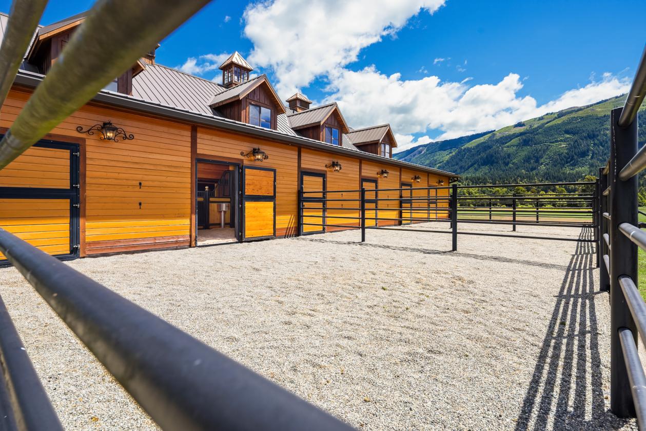 Brooks Creek - Luxury Equestrian Estate - 72 Acres - photo 23