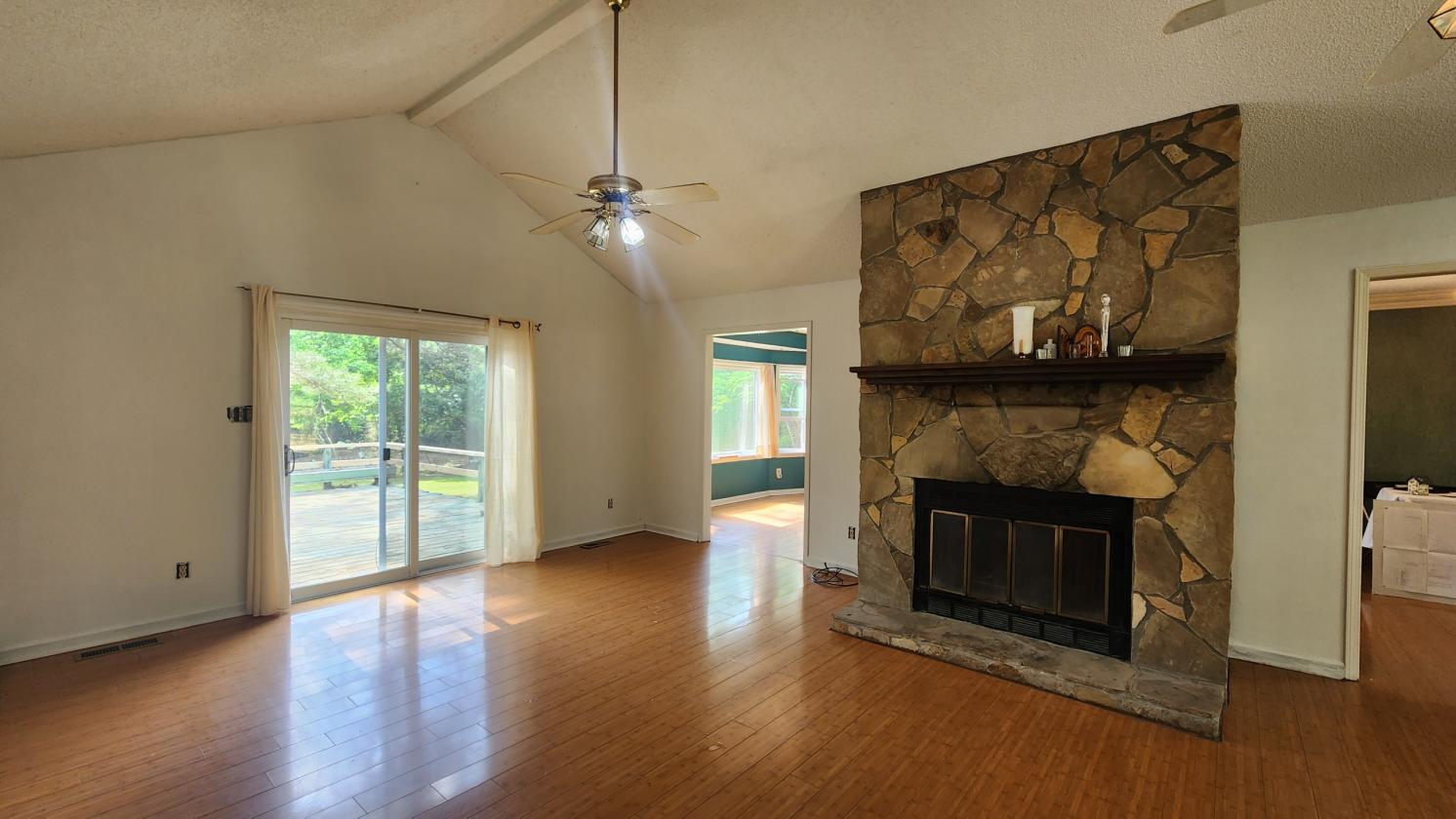 15-Acre Farmstead with guest house and pond - photo 15