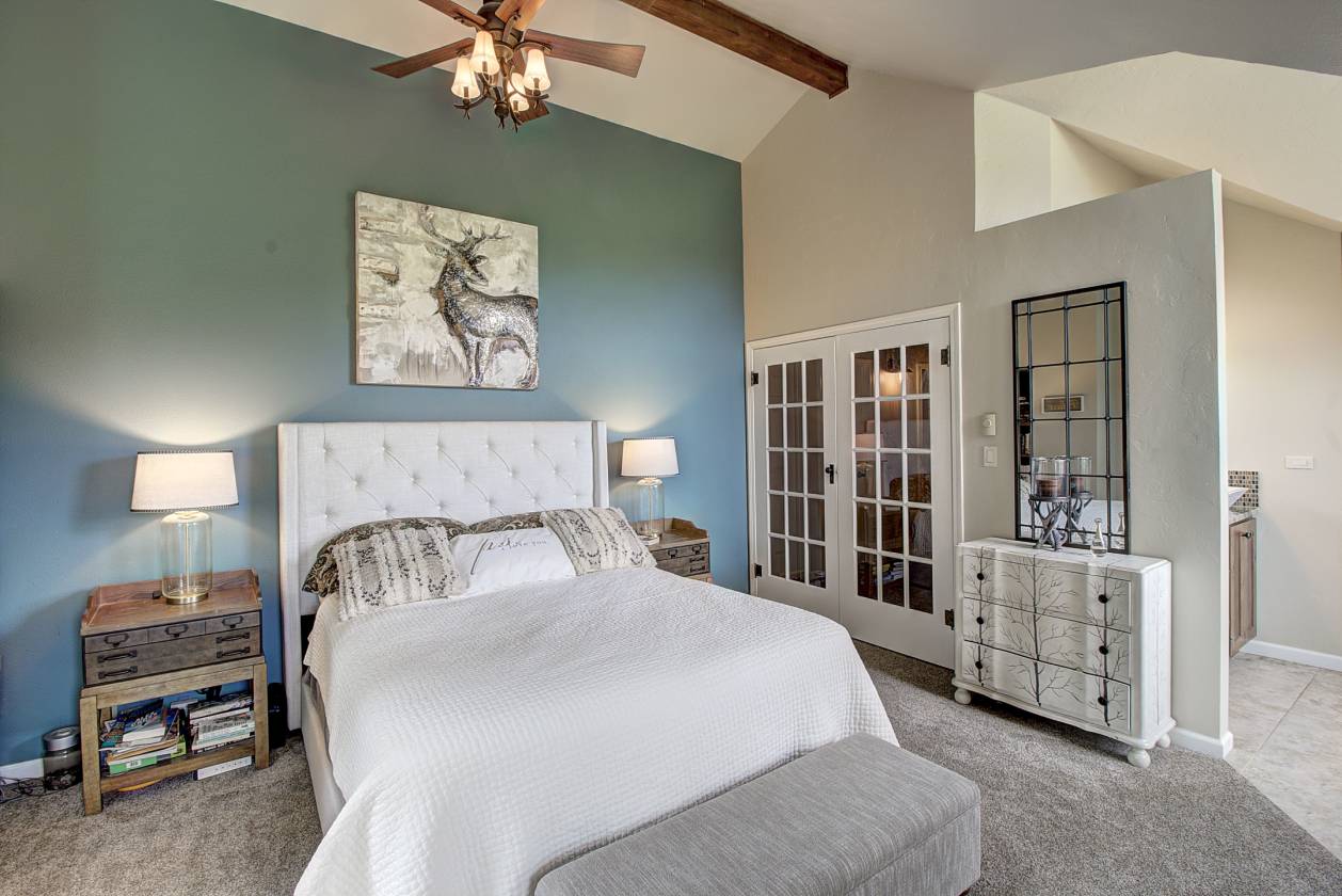 Beautiful Horse Property on 8 Private Acres with 1000ft of