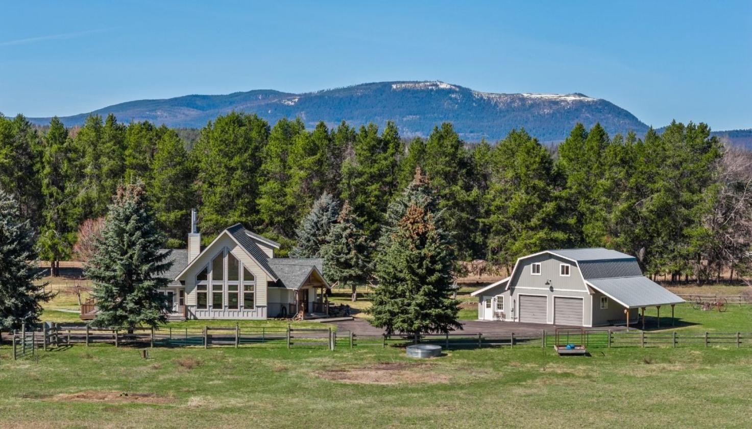 Built for Horses. Designed for Living. - photo 24
