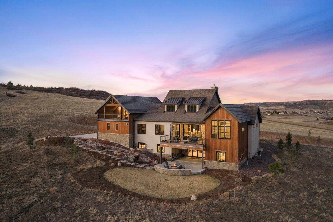 Exceptional Mountain Residence with Room for Horses - photo 28