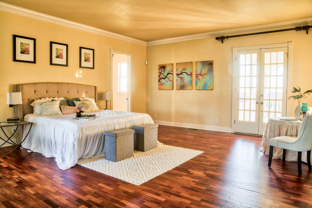 Blue Skies Ranch Exclusive Luxury Farmhouse Burton, Washington