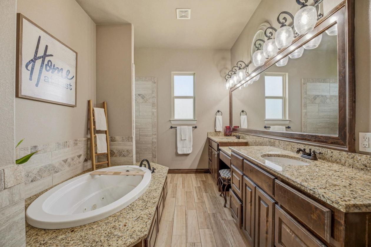 Luxury Country Living - photo 11
