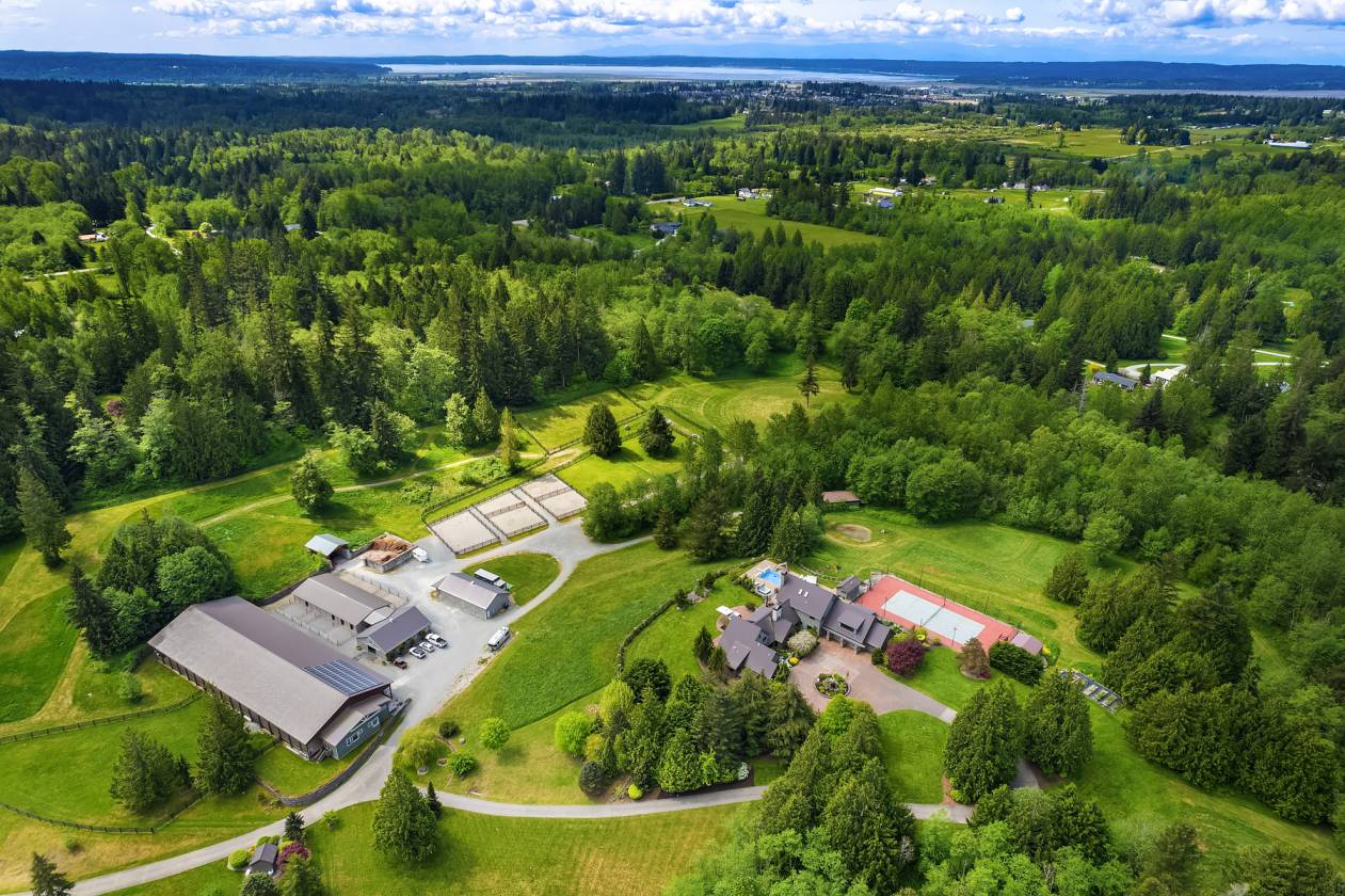 Horse Property for sale.