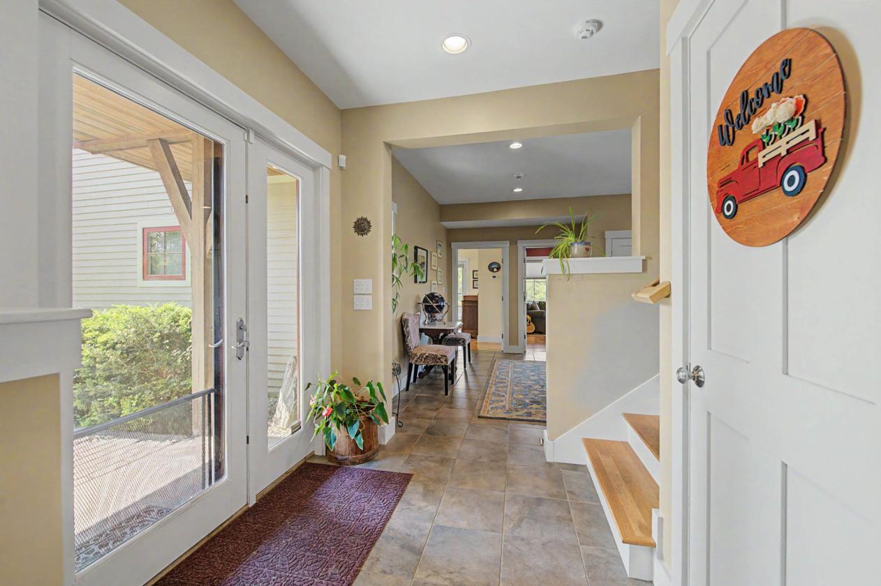 Red Sky Sanctuary Estate with equestrian potential - photo 14