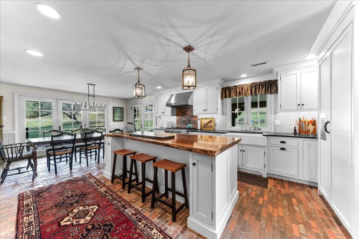 Luxury Three Kings Farm with vineyard potental! - photo 17