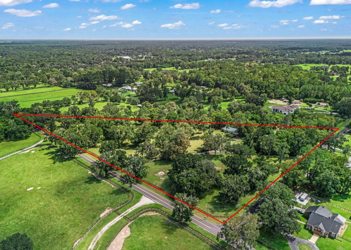10+ Acres with Spacious Home and Apartment - photo 2