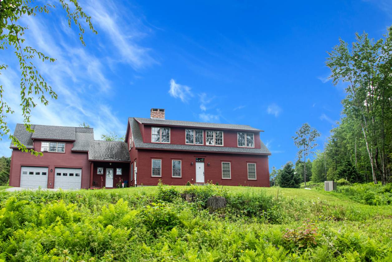 Horse Property for sale.