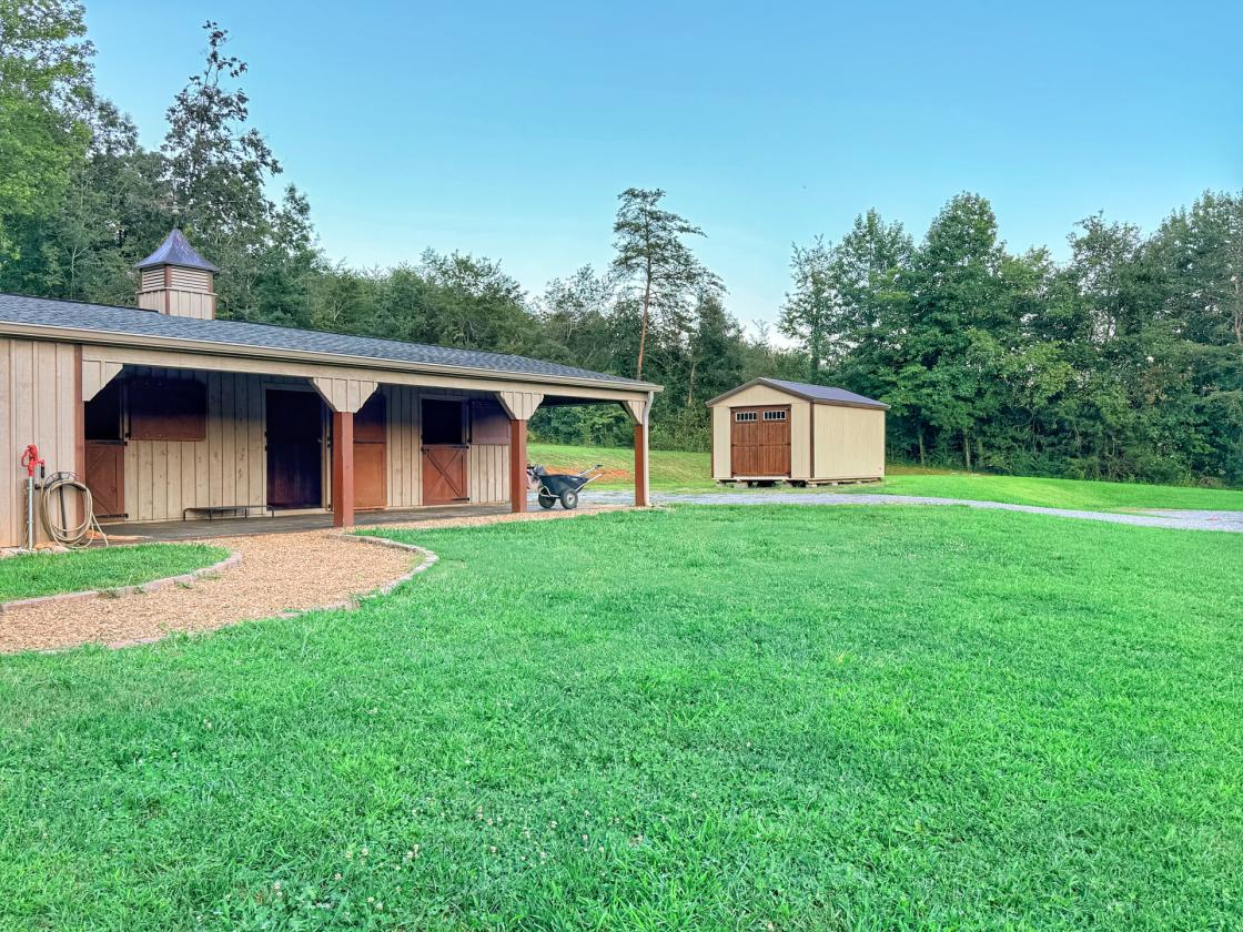 Horse Property in the NC Foothills- FETA TRAIL - photo 4