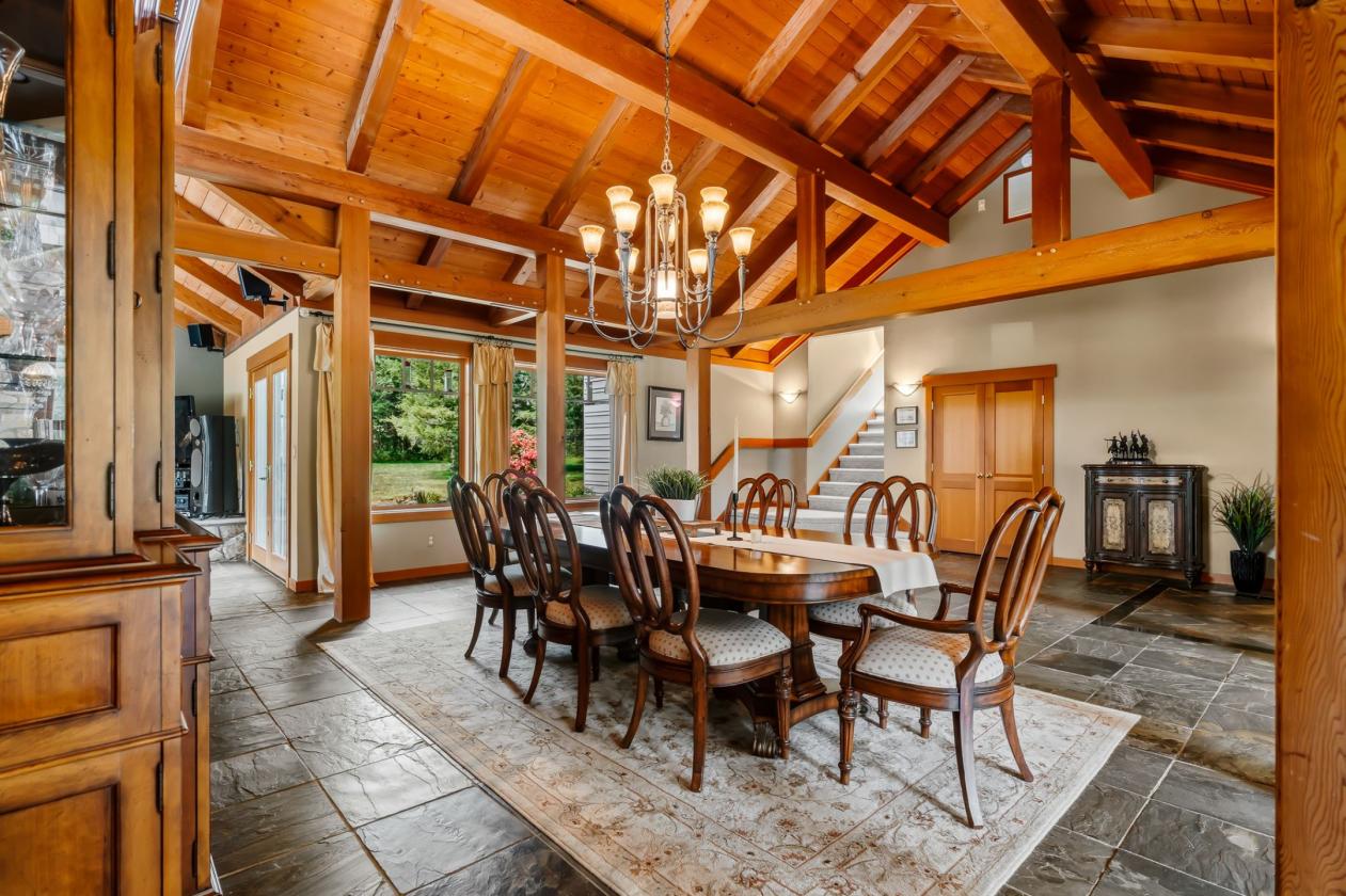 Timber Frame on 10 acres w/pool & arena - photo 14