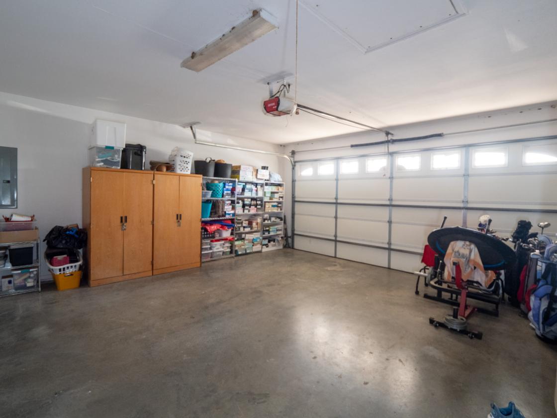 McLaughlin Horse Facility - photo 17