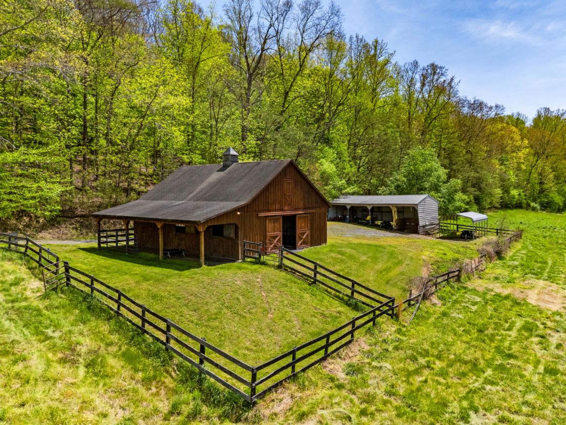 Rare Equestrian Estate - photo 29