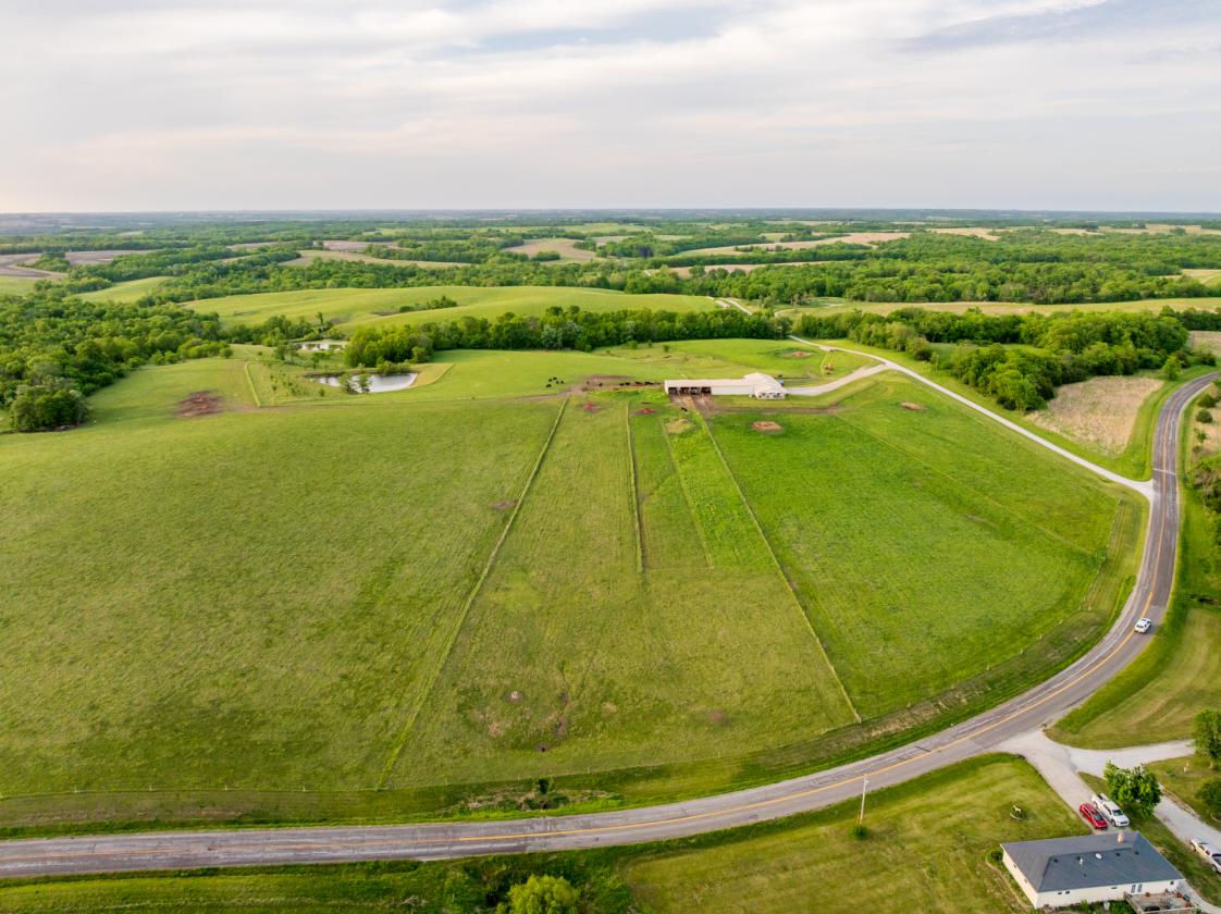 273.5 +/- Acre Turn-Key Cattle and Horse Property - photo 4