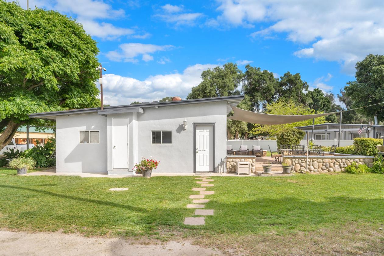 Gated 6 Acre Horse Facility In Sand Canyon - photo 8
