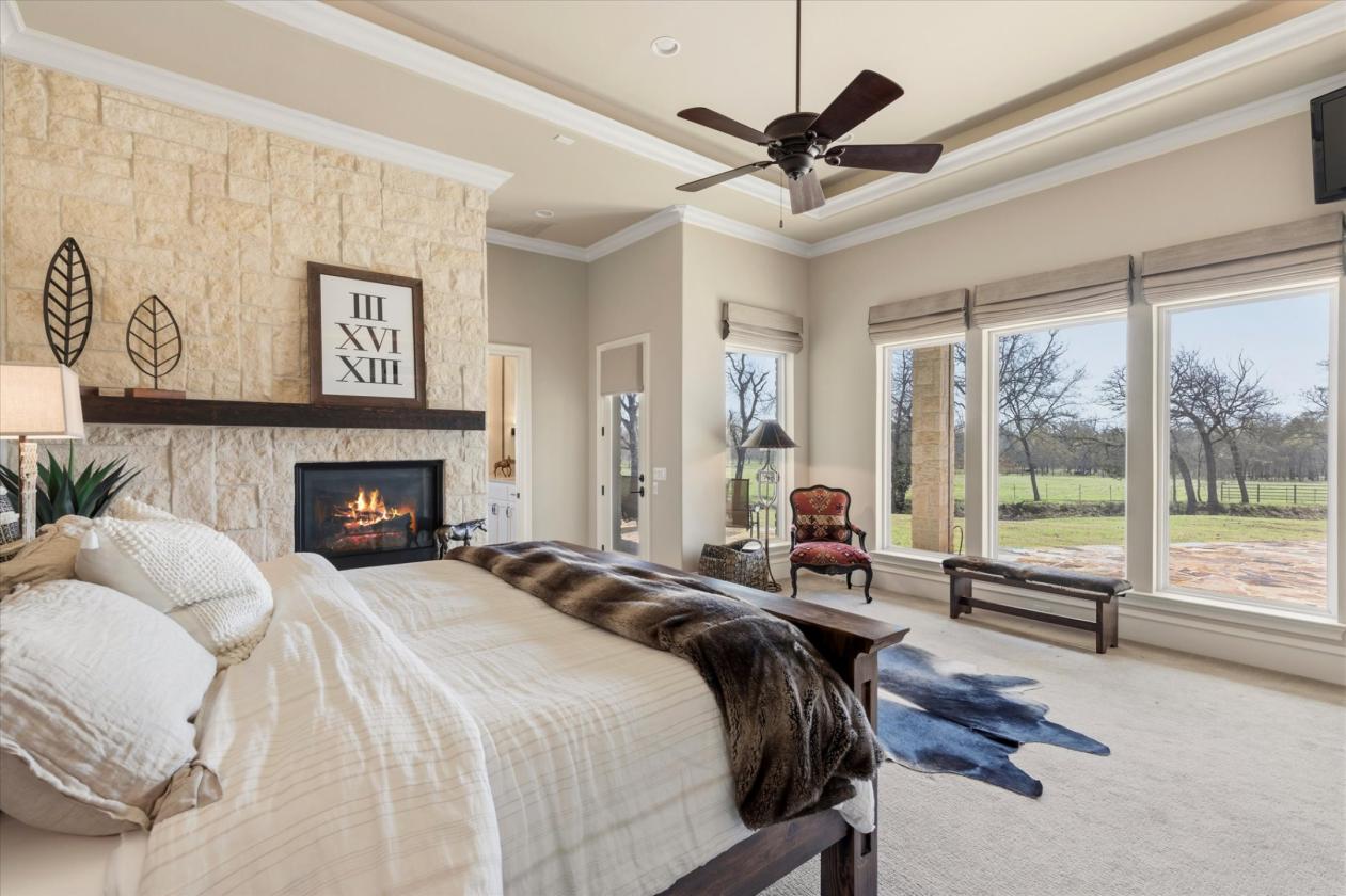 The perfect luxury home with privacy - photo 17