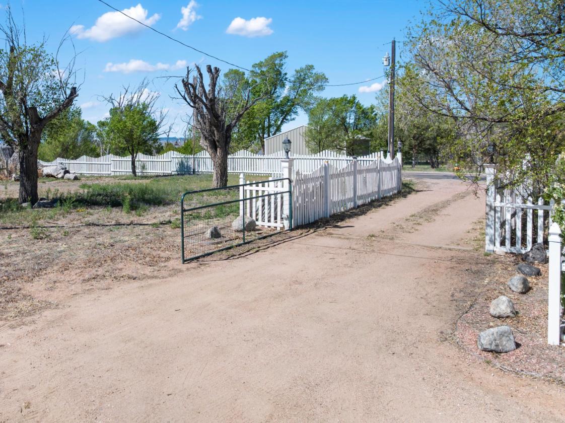 5-Acre Horse Property with Barn & Views! - photo 3