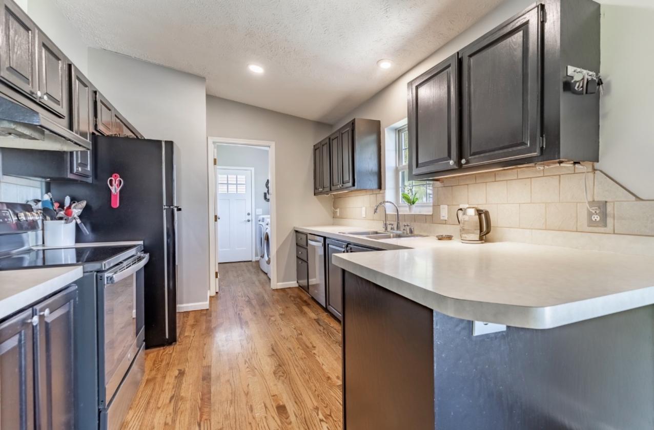 Life Without Compromise 21+ Acres with Proximity - photo 9