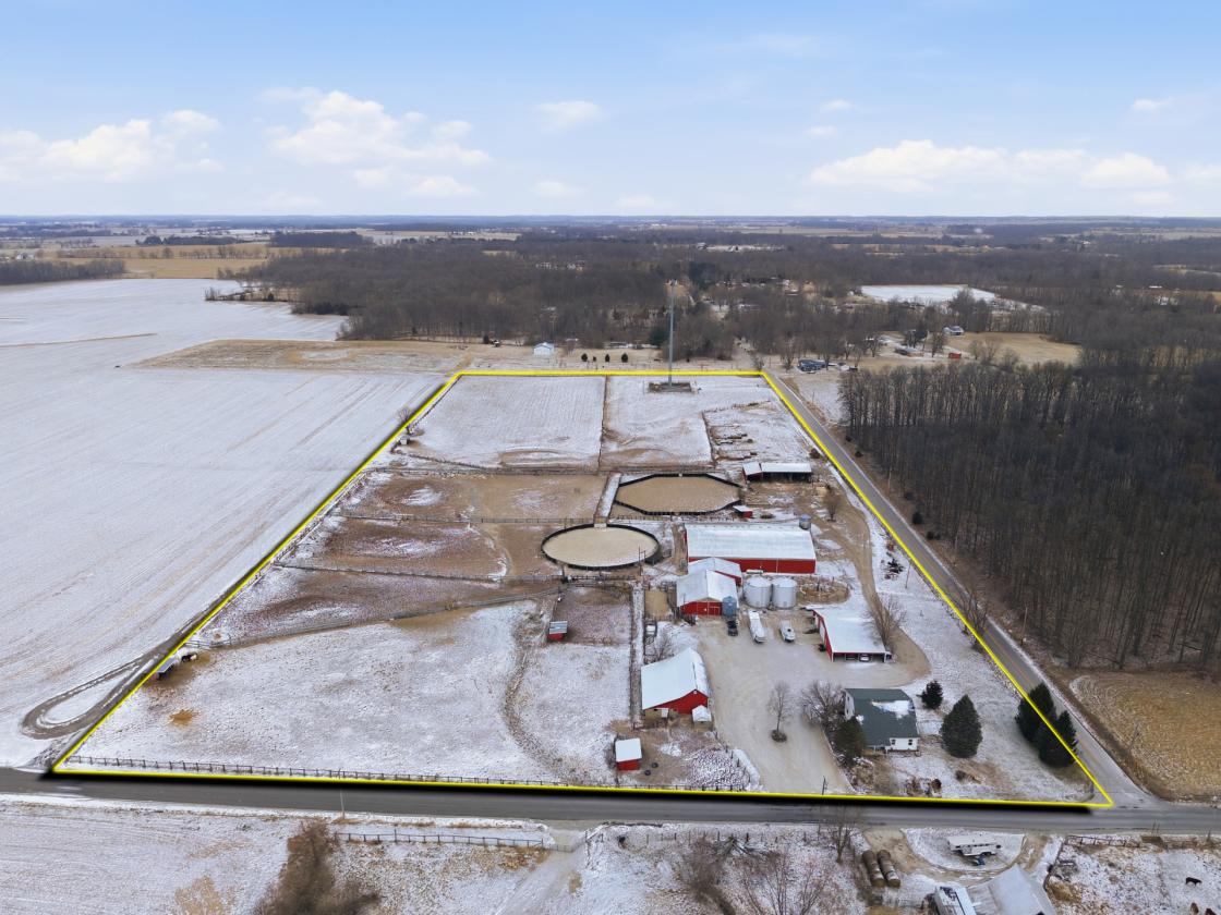 Central Indiana Horse Training & Boarding Facility - photo 2