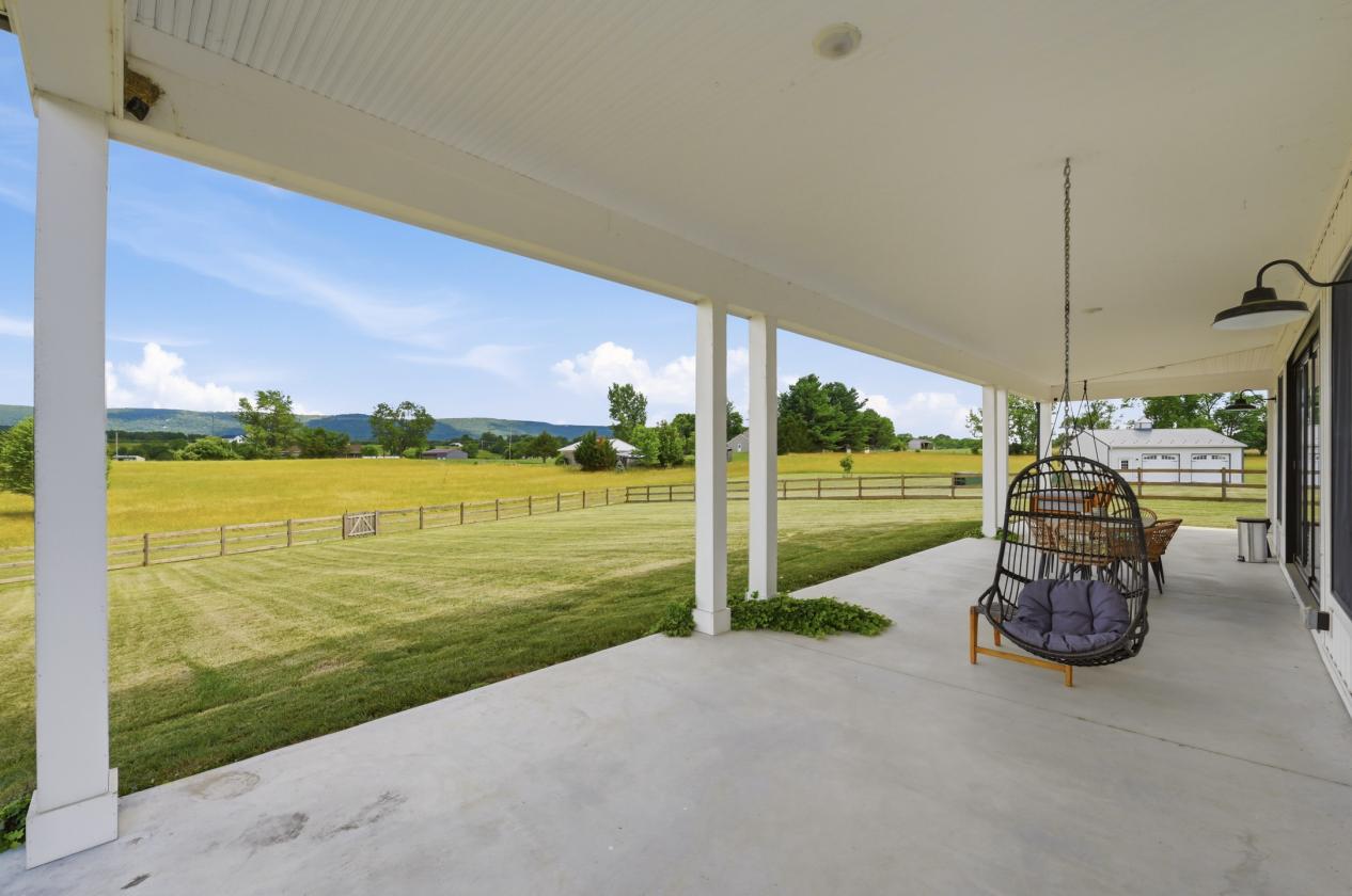 Modern Farmhouse Retreat on 10+ Open Acres - photo 5