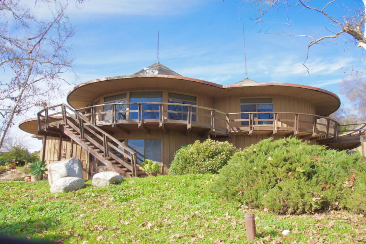 200 acres, two Harry Gesner homes, foothills - photo 2