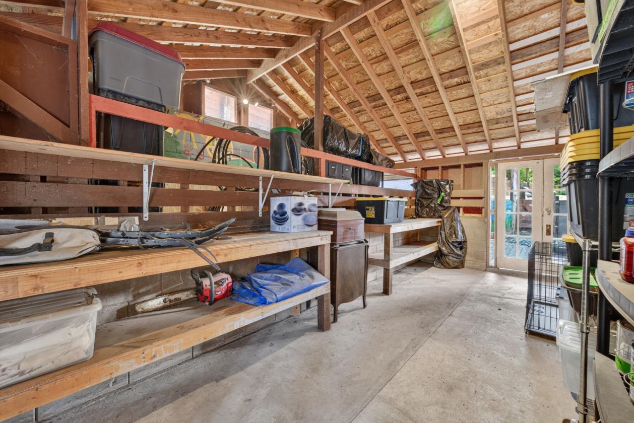 Exceptional Salinas Ranch:  Guest Quarters & Views - photo 21