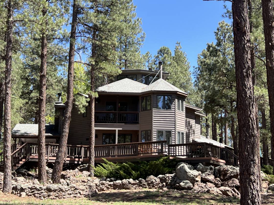 Horse Property for sale.