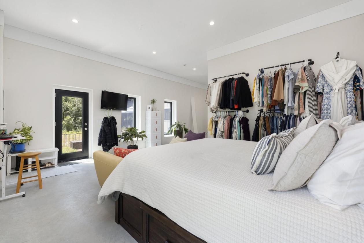 A Modern Retreat with Equestrian Potential! - photo 19