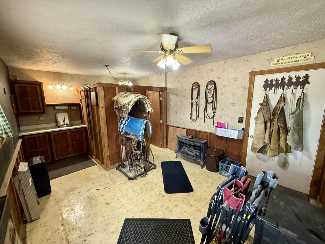 16.1± acre Flint Hills Horse Property - photo 25