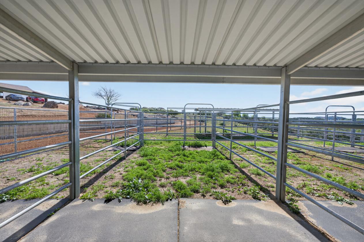 Temecula View Horse Property with Barn - photo 14