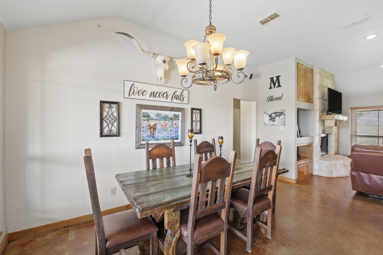 Room to Roam on 20 acres!! CONTRACT PENDING!! - photo 9