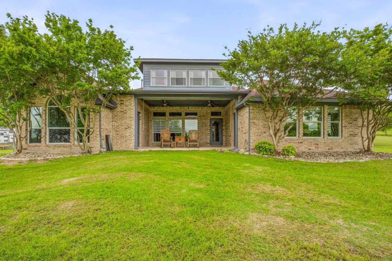 Luxury Home & Horse Property | Granbury - photo 7
