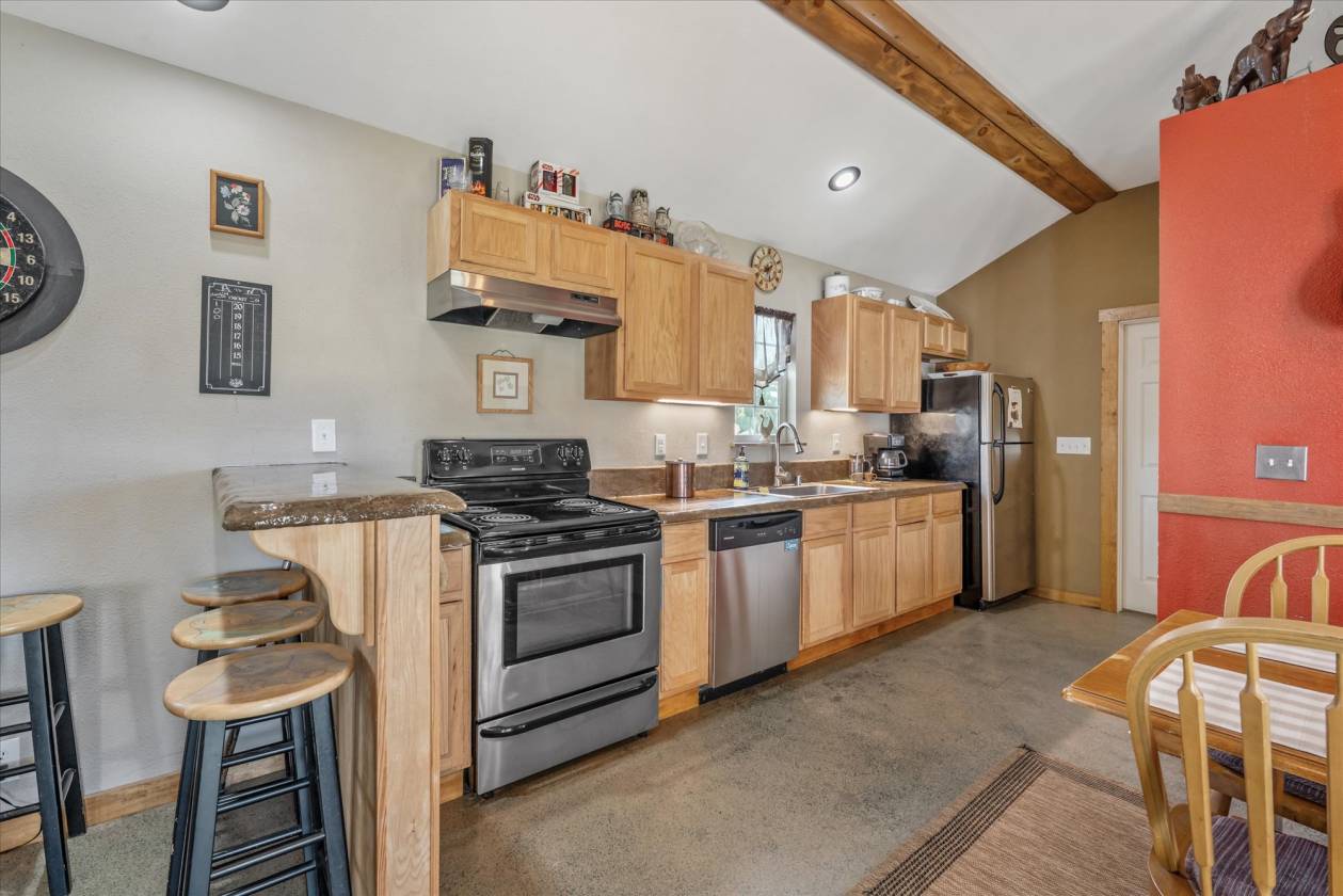 Perfect for the horse lover or homesteader - photo 21