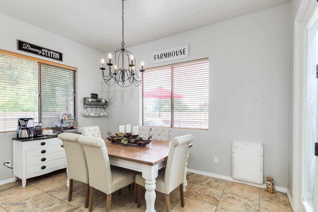 & Recently Updated IRRIGATED Horse Property in equestrian community! Queen Creek