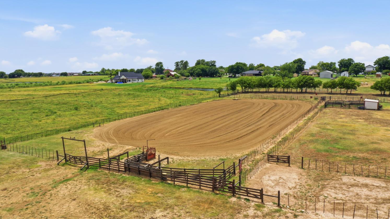 Beautiful Horse Property in Denton County - photo 30