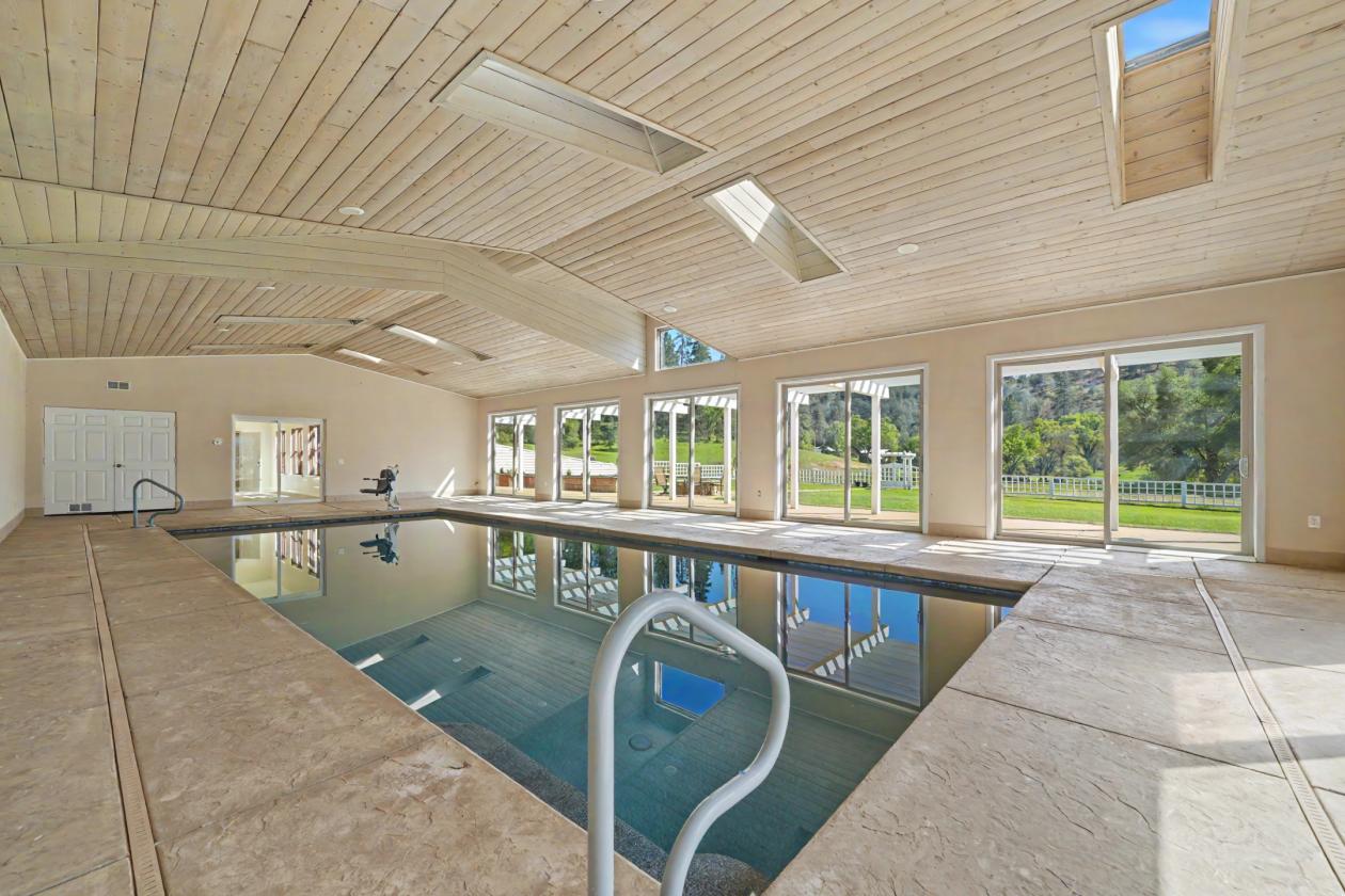 40 Acres - Fully ADA/Wheelchair Accessible - photo 6