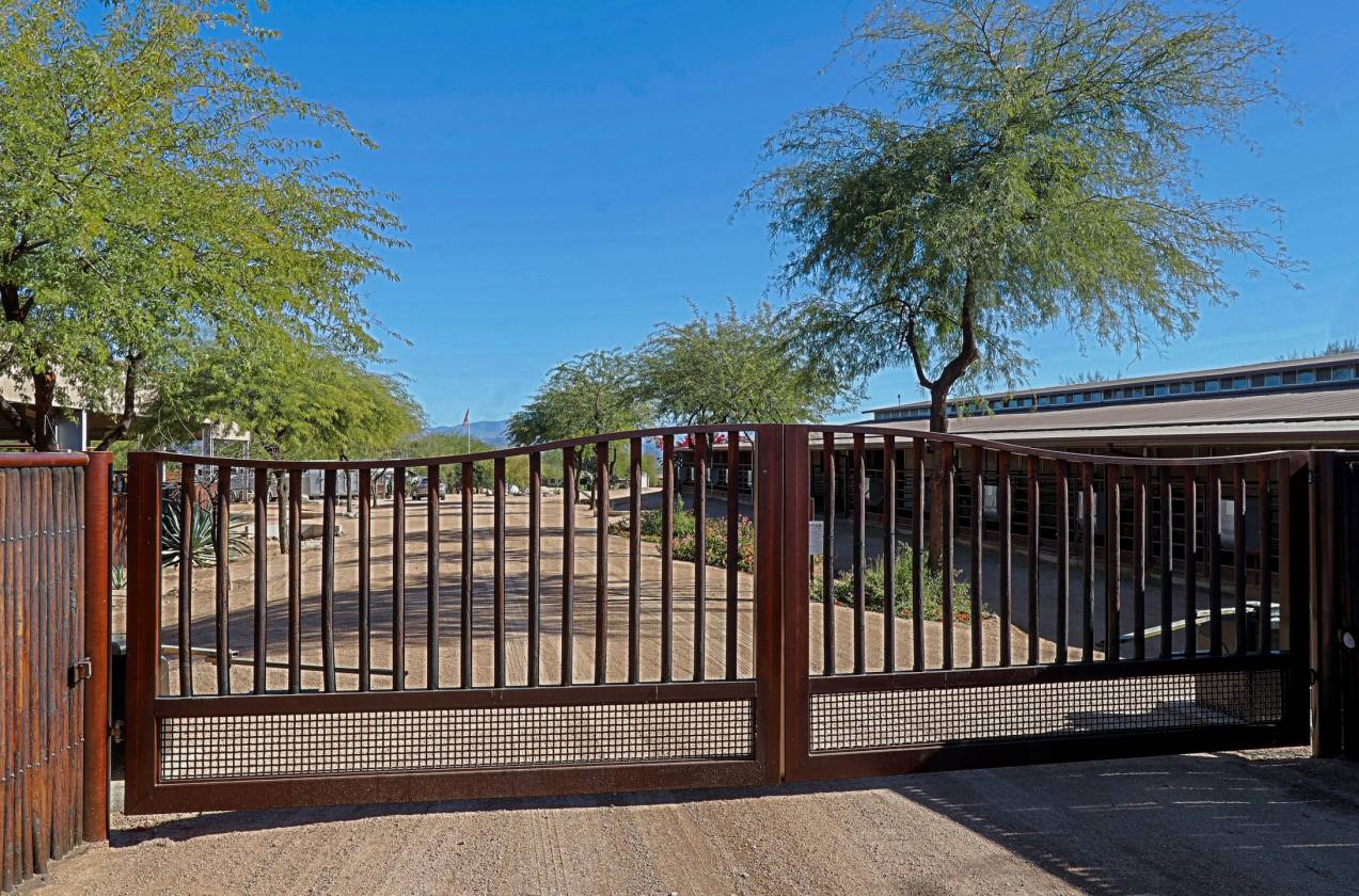 *PRICE Drop*PREMIER EQUESTRIAN TRAINING FACILITY - photo 22