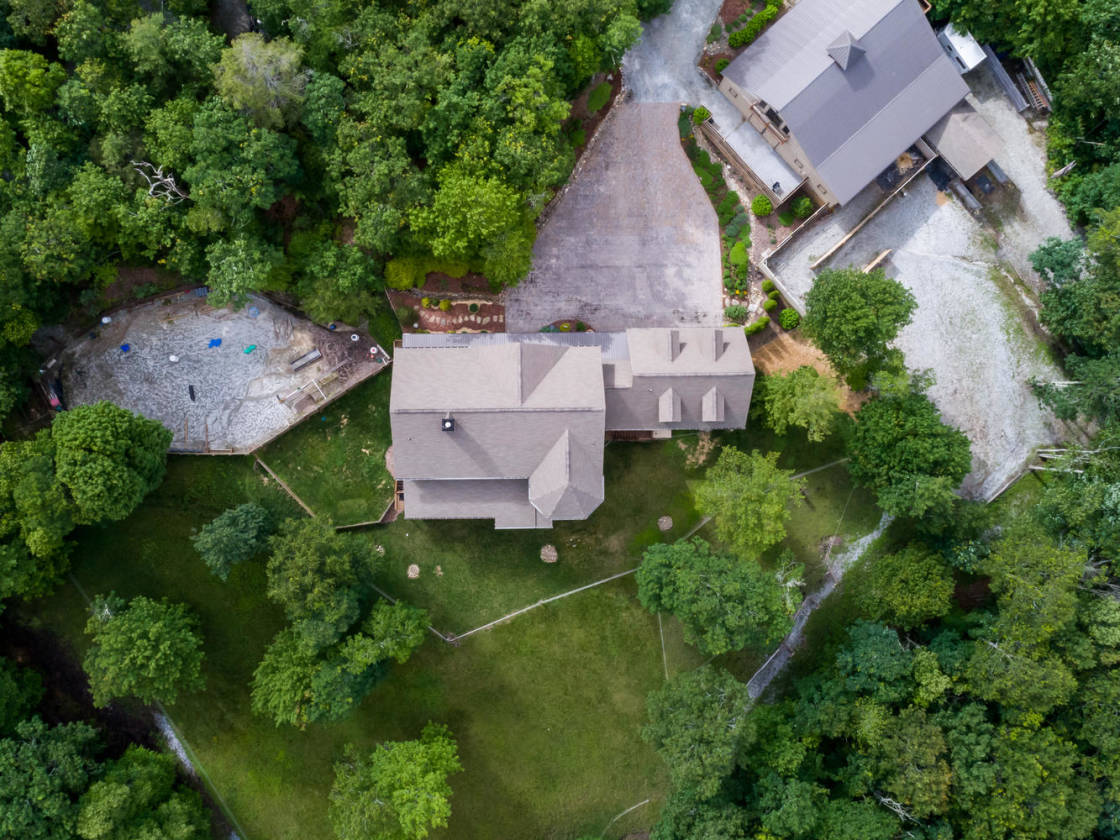 Luxury equestrian estate bordering national forest with endless trails