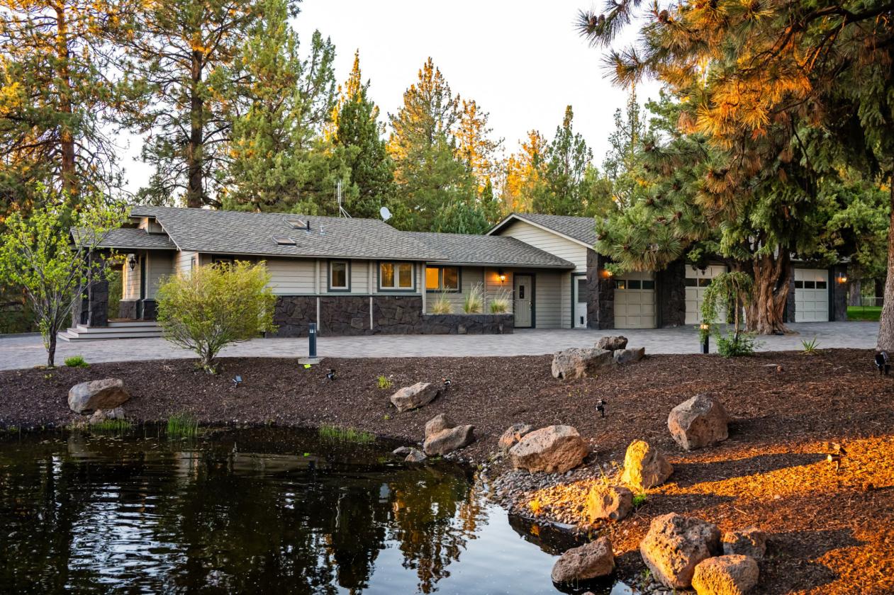 25-Acre Luxury Equestrian Estate in Bend - photo 18