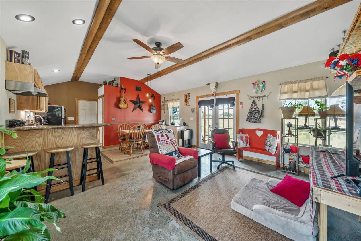 Perfect for the horse lover or homesteader - photo 19