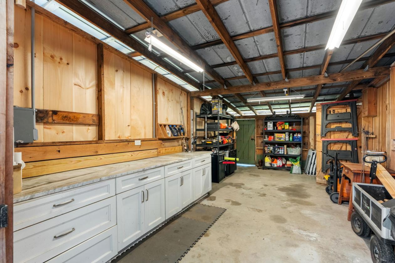 Lakefront Equestrian Estate: Pool, Barn & Pasture - photo 29