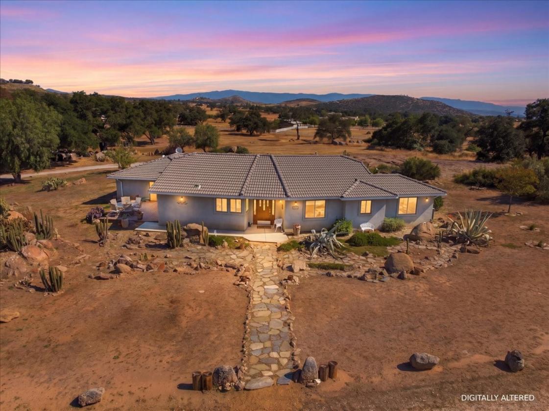 BEAUTIFUL 18.22-ACRE SAGE EQUESTRIAN ESTATE - photo 25