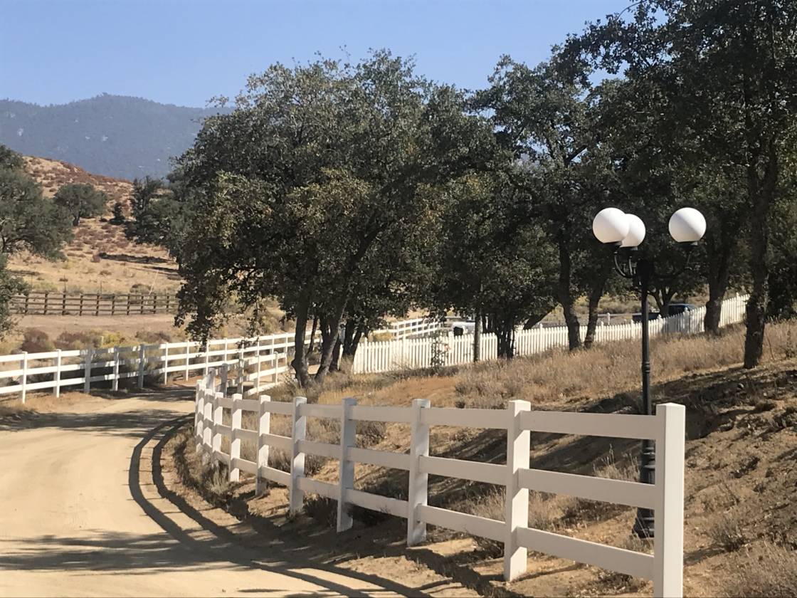 41.5 Acre Country Equestrian Estate 4 Double Stall Barn, Large