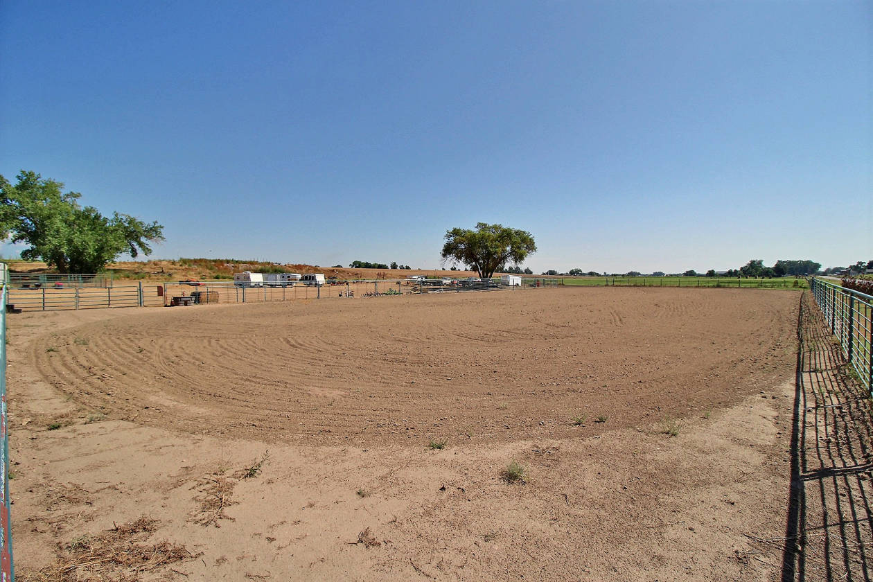 32 Acre Horse Property With Irrigated Acres Greeley, Weld County