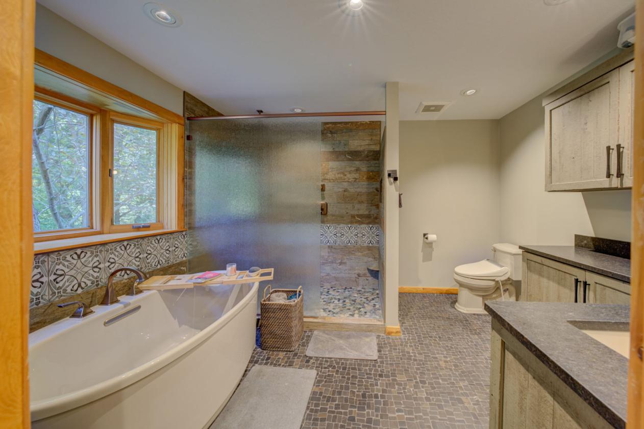 LAKE HOME NEAR SHORE-TO-SHORE EQUESTRIAN TRAIL - photo 15