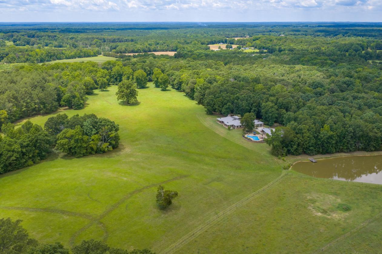 63-Acre Luxury Equestrian Estate - photo 3