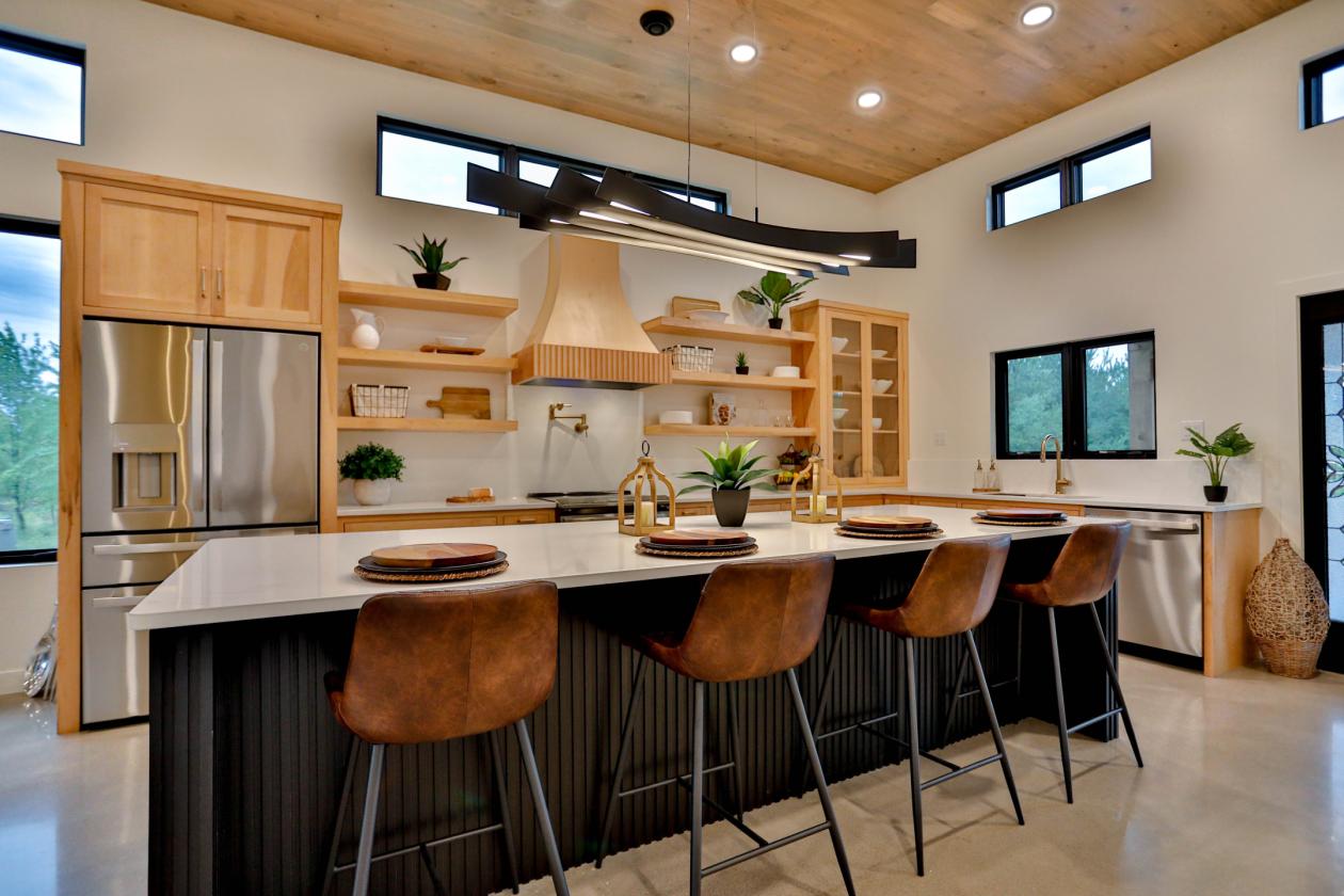 Luxury Property With Horse Potential - photo 9