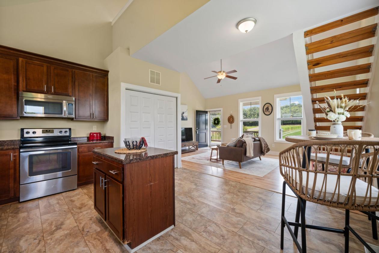 NEW PRICE!!  Equestrian Farm on Over 7 Acres - photo 19