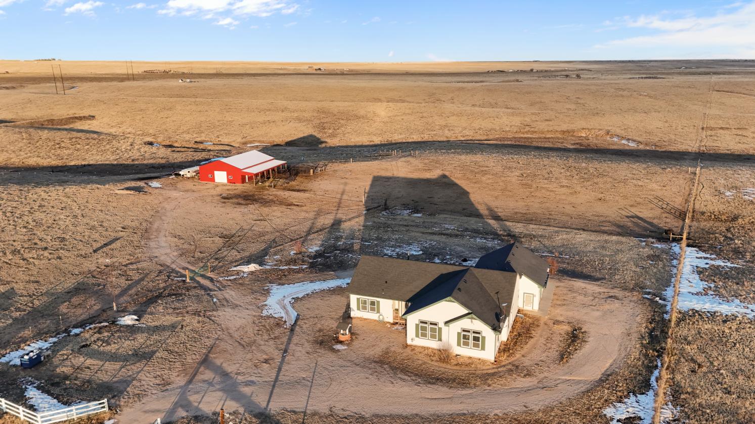 Equine-Ready 40 Acres, Home, Barn & Utilities - photo 1